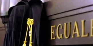 Avvocato sotto inchiesta a Nola: arresti domiciliari per truffa e falsi giudiziari