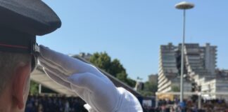 Scampia, il 211° anniversario dell’Arma dei Carabinieri nella piazza di Papa Francesco: premi, memoria e dialogo con i giovani