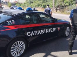 Giugliano in Campania, 47enne salvato dai carabinieri: era a terra in fin di vita