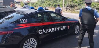 Giugliano in Campania, 47enne salvato dai carabinieri: era a terra in fin di vita