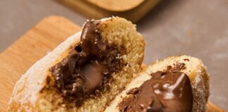 Giornata mondiale del cioccolato: Fabio Tuccillo la celebra con i suoi bomboloni e la ricetta da un milione e mezzo di visualizzazioni