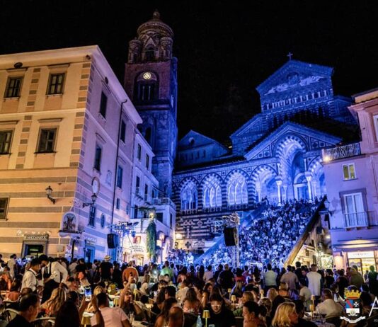 Amalfi Summer Fest 2025: Mario Biondi, Nina Zilli, Roy Paci e tanti altri per un’estate indimenticabile