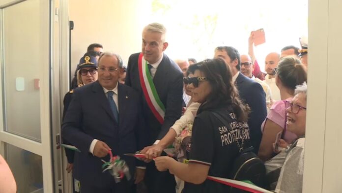 https://www.ilgazzettinovesuviano.com/2025/06/20/inaugurato-il-nuovo-plesso-scolastico-santagnello-a-san-giorgio-a-cremano-innovazione-sostenibilita-e-attenzione-al-territorio/