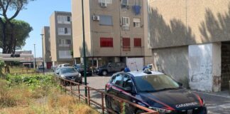 Napoli, sgomberi a Ponticelli: sigilli alla roccaforte del clan De Martino