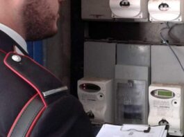 Cercola, allacci abusivi alla rete elettrica in un condominio popolare: sei denunciati. Grave rischio per la sicurezza
