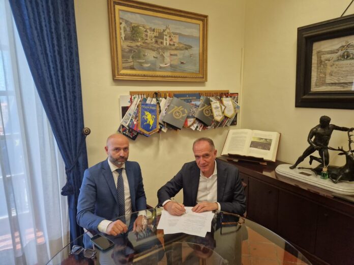 Torre del Greco: rifiuti, sottoscritta convenzione tra Eda Napoli 3 e Sad 3