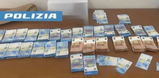 Napoli, 70enne arrestato a Piazza Nolana con oltre 80mila euro in banconote false