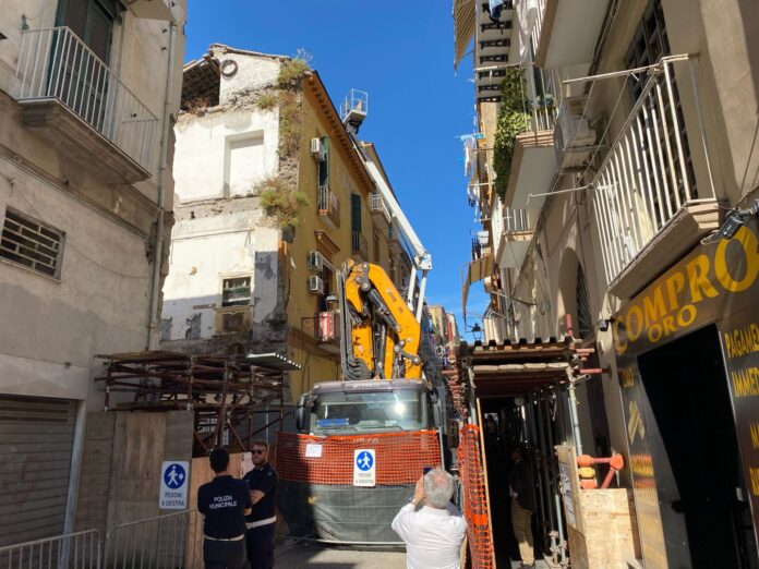 Torre del Greco, iniziati i lavori propedeutici alla riapertura di corso Umberto