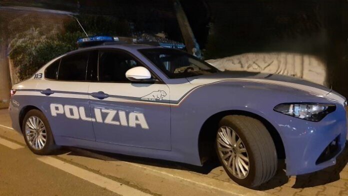 Napoli, 28enne russo viola la sorveglianza speciale e tenta la fuga: arrestato