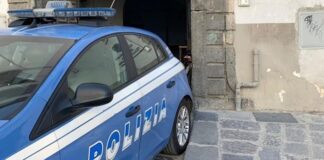Napoli, Porta Capuana: sorpreso a cedere droga. Arrestato dalla Polizia