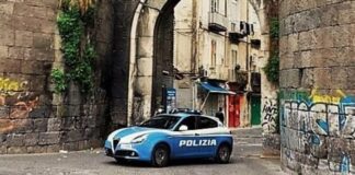 Napoli, Porta Nolana: dà in escandescenza e aggredisce gli agenti. Arrestato 44enne