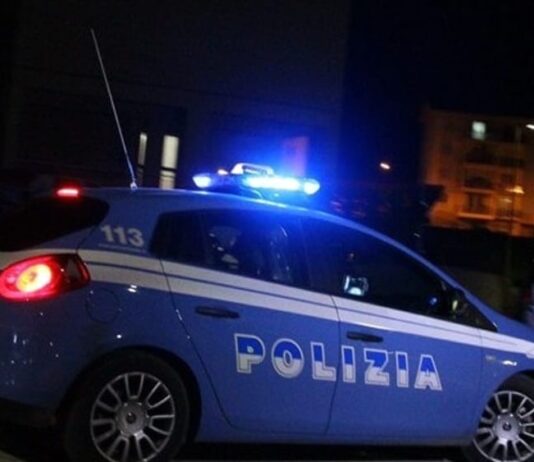 Sarno, colpo di pistola in un negozio: ferita una donna