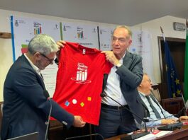 Torre del Greco, The Kolors alla festa dei Quattro Altari 2025: presentato il programma