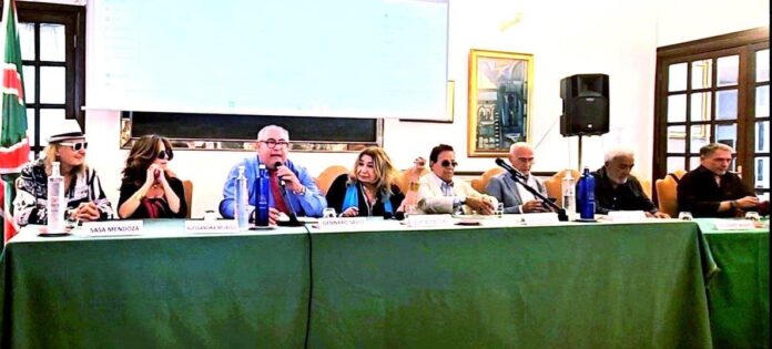 Una partecipazione sentita di tanti artisti e giornalisti alla presentazione di “Chianu chianu”