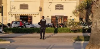 Castellammare, controlli interforze nel primo weekend di luglio: 96 identificati e due ordini di allontanamento