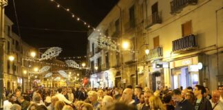 Gragnano, stretta sulla movida: ordinanze e appelli ai genitori per fermare il degrado serale