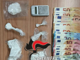 Giugliano in Campania, droga in casa: arrestato 41enne, denunciata la moglie