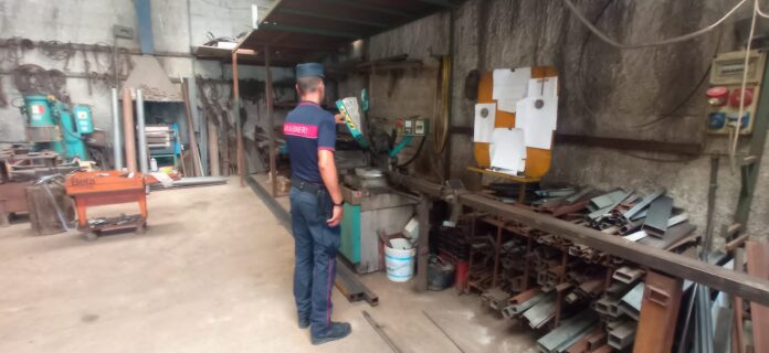 Castellammare, rifiuti e scarichi irregolari: sequestrata un’azienda a Schito