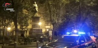 Napoli, controlli nella movida del centro: arrestato pusher a piazza Bellini, è il 18° dall’inizio dell’anno