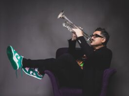 Roy Paci chiude “Amalfi in Jazz” con un concerto-evento in Piazza Duomo