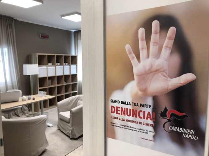 Ercolano: violenza di genere, “È di nuovo qui”. Carabinieri arrestano stalker