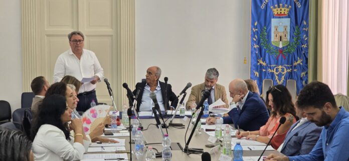 Torre Annunziata: approvato il nuovo regolamento per la gestione degli impianti sportivi comunali