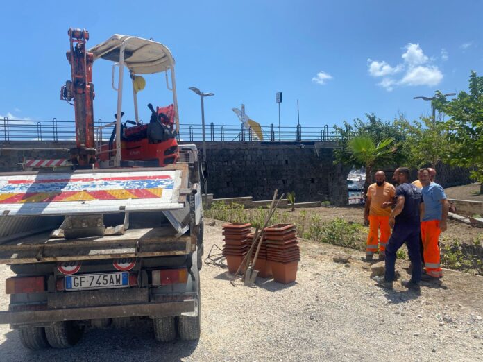 Torre del Greco: inaugurati i nuovi servizi igienici al molo di ponente del porto