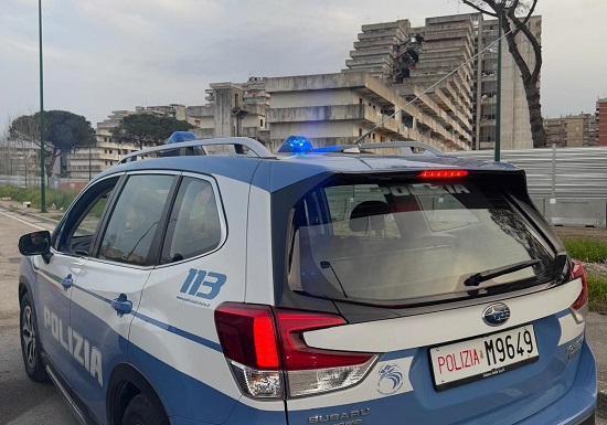 Napoli, rapina al Conad di Scampia: arrestato 45enne, identificato grazie alle telecamere Napoli, rapina al Conad di Scampia: arrestato 45enne, identificato grazie alle telecamere