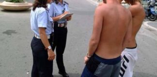 Sorrento: tutela del decoro urbano, turista multato