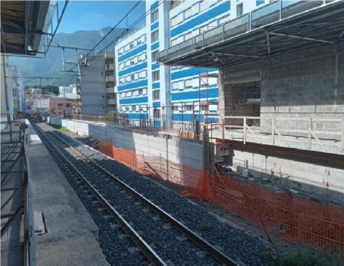 Castellammare, stazioni chiuse: Eav scarica la responsabilità su Regione e Comuni