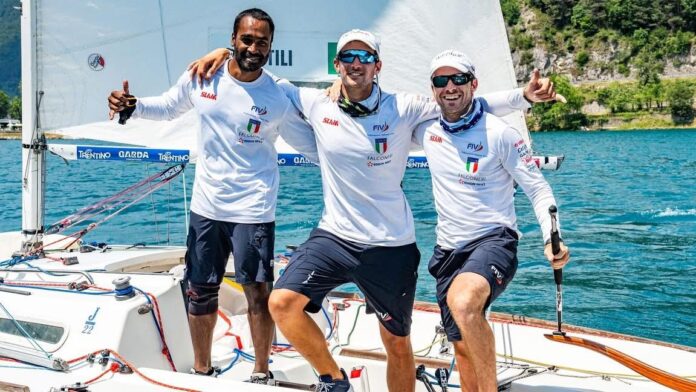 Vela: doppia gioia per il Circolo Nautico Torre del Greco