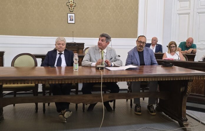 Castellammare riparte con 8,6 milioni: il sindaco Vicinanza annuncia investimenti strategici per la rinascita della città