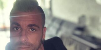Napoli, l’addio a dj Godzi: il padre Giuseppe Noschese chiede verità sulla morte del figlio a Ibiza