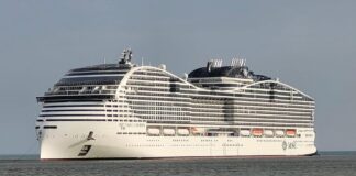 Ponza, avaria alla nave da crociera “MSC World Europa”: 8.500 persone a bordo, Guardia Costiera al lavoro