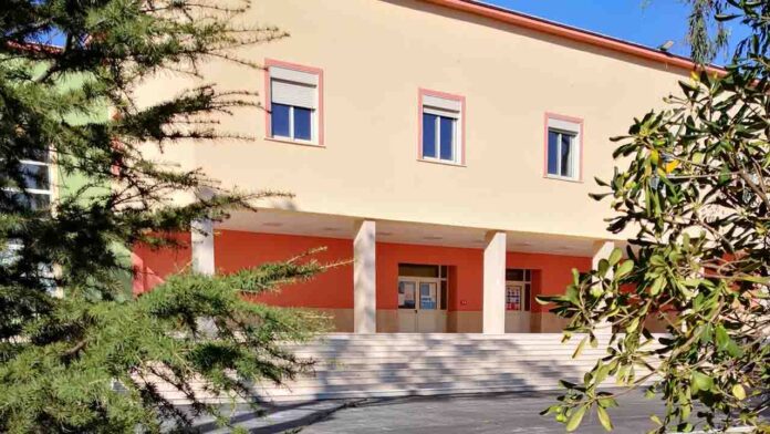 Boscoreale, 10 aule prefabbricate per gli studenti della Cangemi