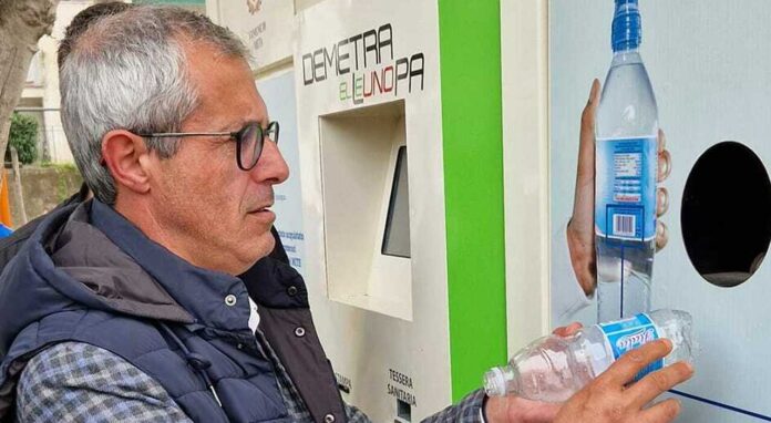 Meta premia la raccolta differenziata: sconti sulla Tari per i cittadini virtuosi