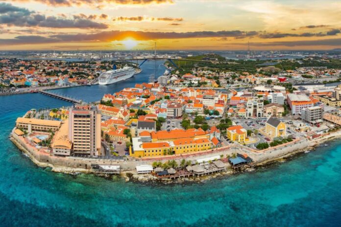 Curacao-punta-sullinnovazione