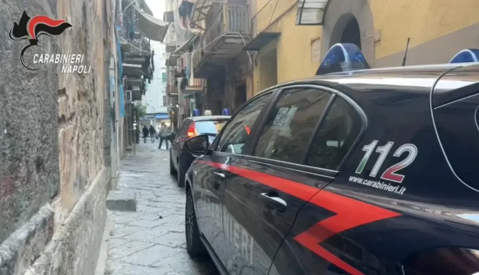Napoli, contraffazione e sfruttamento: maxi sequestri dei Carabinieri