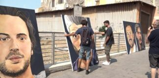 Torre del Greco, sirene e commozione per ricordare i quattro giovani morti nel crollo del ponte Morandi