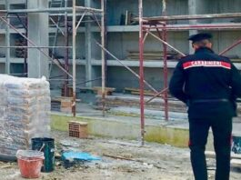 Giugliano in Campania: sorpresi a rubare materiale in un cantiere, 4 arresti dei Carabinieri