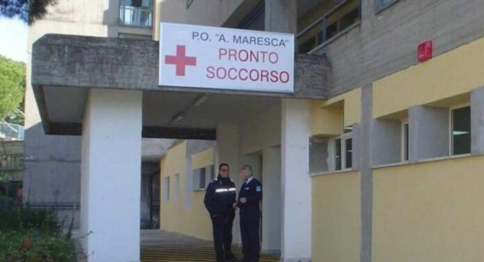 Ercolano, lite tra conoscenti finisce nel sangue: 25enne accoltellata. Denunciata una 24enne