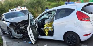 Tragedia a Giffoni Valle Piana: 22enne muore in incidente, grave una ragazza di 21 anni