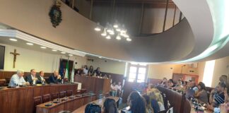Torre del Greco, emergenza scuola: prima adesione alla manifestazione di interesse promossa dal Comune