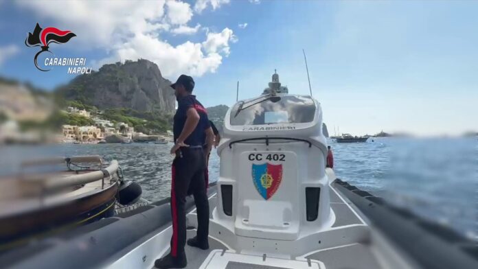 Capri: controlli dei Carabinieri in mare, 17 sanzioni per violazioni al codice della navigazione Capri: controlli dei Carabinieri in mare, 17 sanzioni per violazioni al codice della navigazione