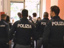 Casoria, devastato un locale e aggrediti i poliziotti: arrestato 30enne