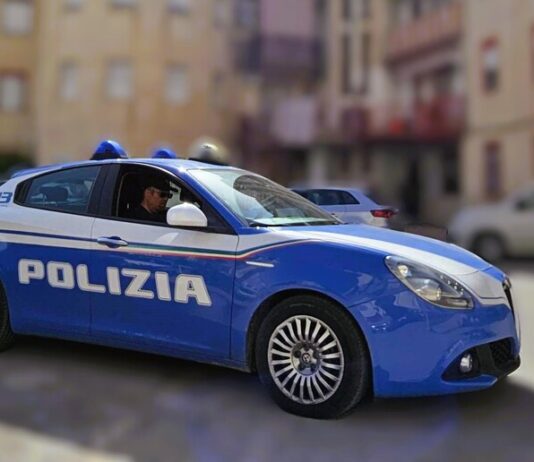 Rissa tra donne al confine tra Ercolano e San Giorgio: tre ferite a coltellate