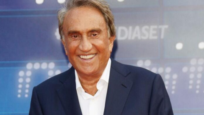 Addio a Emilio Fede, morto a 94 anni: la carriera e gli ultimi giorni dell’ex direttore del TG4