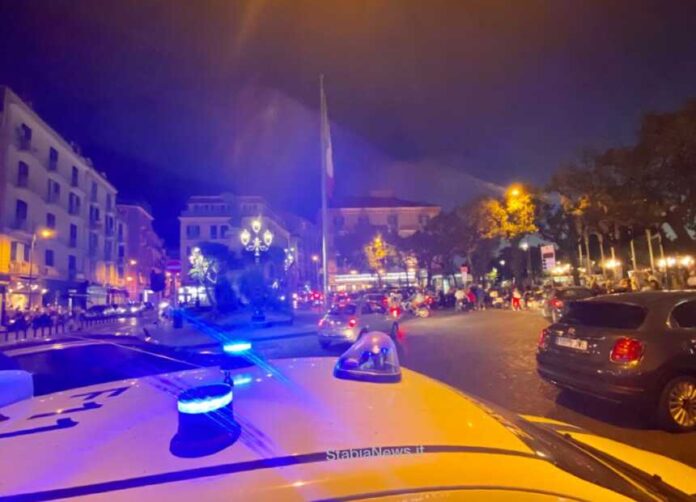 Castellammare di Stabia: weekend di controlli, sequestri di droga e raffica di denunce