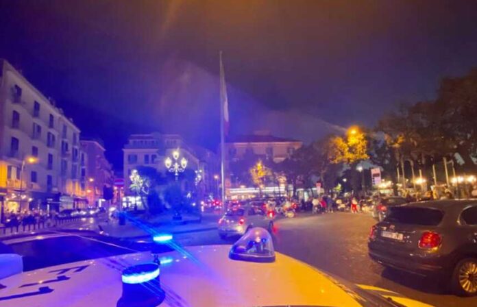 Castellammare di Stabia: weekend di controlli, sequestri di droga e raffica di denunce