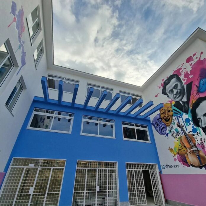 Pollena Trocchia: plesso Viviani, sabato mattina l'inaugurazione del plesso Pollena Trocchia: plesso Viviani, sabato mattina l'inaugurazione del plesso